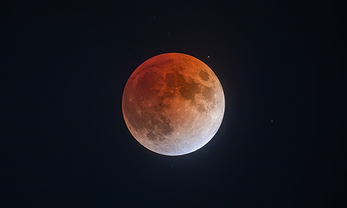 2026年3月3日 20:45 皆既中