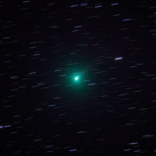 2020年3月25日に撮影されたアトラス彗星