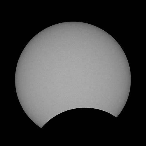 2020年6月21日に撮影された部分日食
