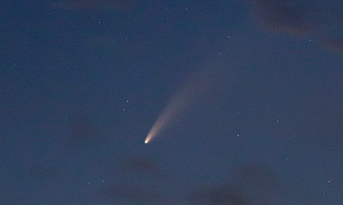 2020年7月15日 20時44分に撮影されたネオワイズ彗星