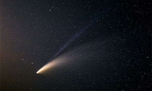 2020年7月18日 21時49分から22時07分に撮影されたネオワイズ彗星