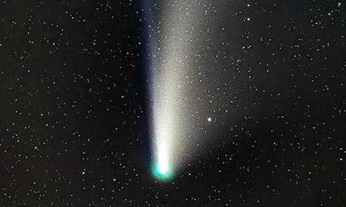 2020年7月25日 21時10から21時32分に撮影されたネオワイズ彗星