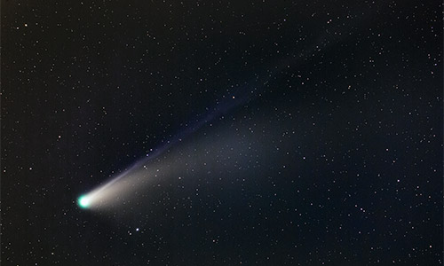2020年7月26日 21時00から21時30分に撮影されたネオワイズ彗星