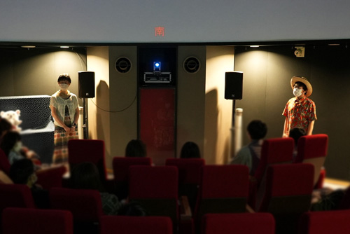 南国スタイルでお出迎え